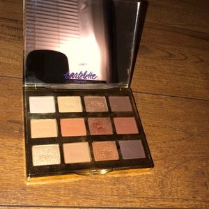 🧡tartelette eyeshadow palette🧡